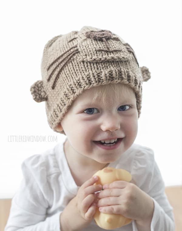 Adorable Otter Hat Knitting Pattern for newborns, babies and toddlers! | littleredwindow.com