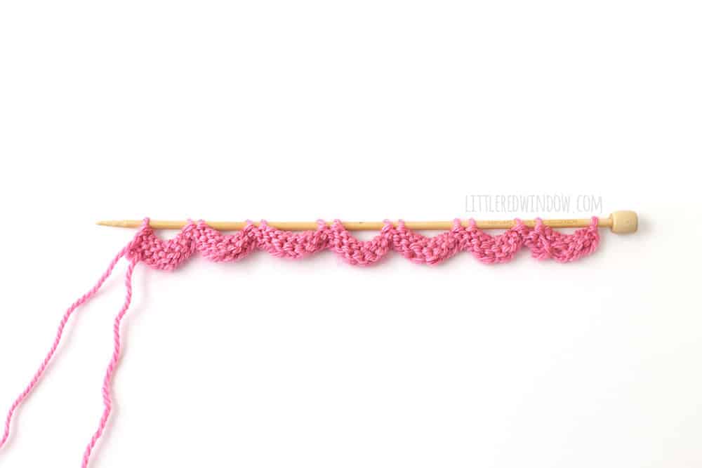 Spring Daisy Hat Knitting Pattern for newborns, babies and toddlers! | littleredwindow.com