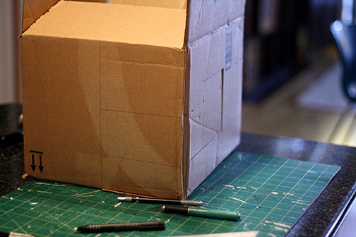 DIY Cardboard Box Play Sewing Machine | littleredwindow.com | Great tutorial for an adorable play sewing machine made out of an old box!