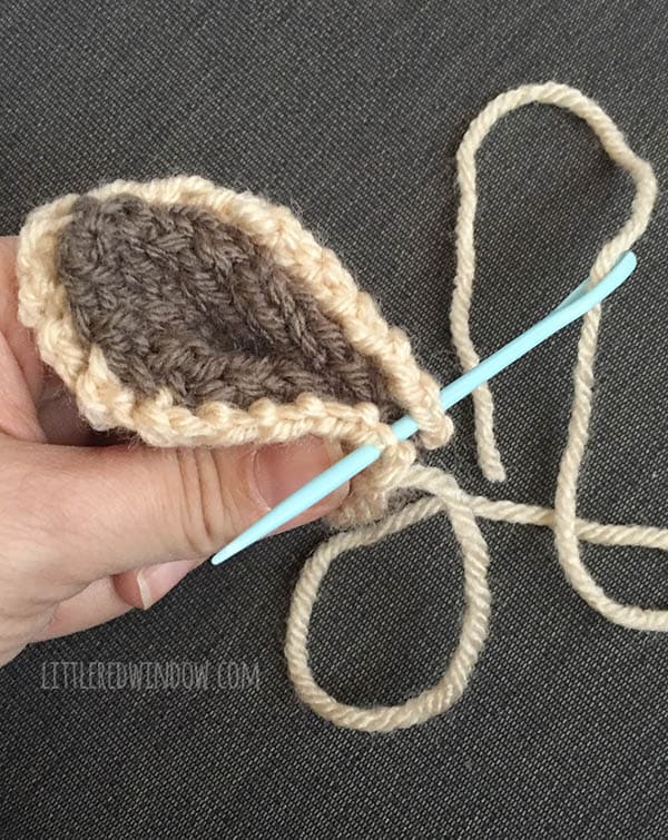 Jolly Giraffe Hat Knitting Pattern for babies and toddlers! | littleredwindow.com