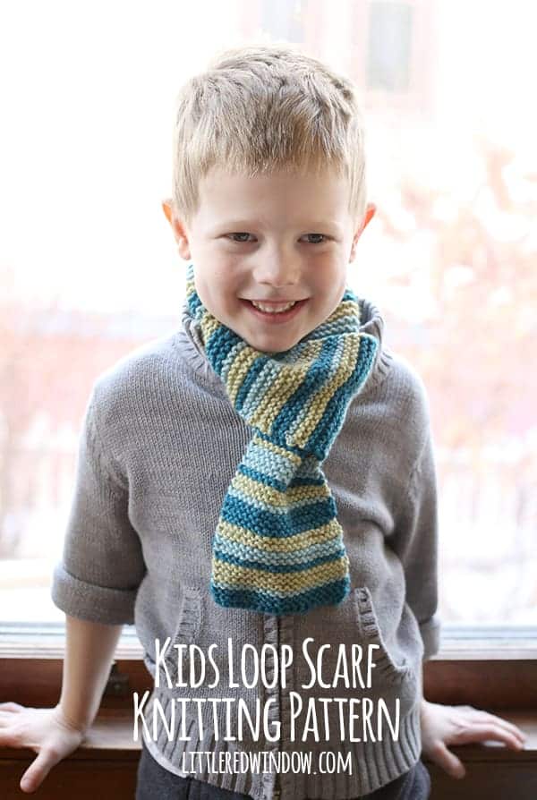 Kids Loop Scarf Knitting Pattern | littleredwindow.com | This cute free pattern is easy to knit and it STAYS ON!