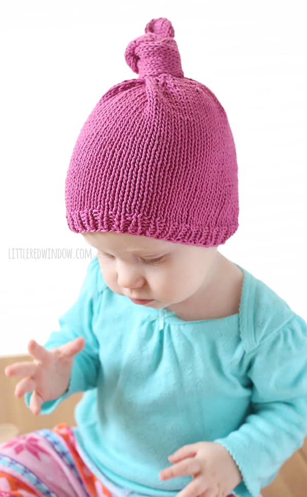 Easy Knit Top Knot Hat Knitting Pattern for babies and toddlers! | littleredwindow.com