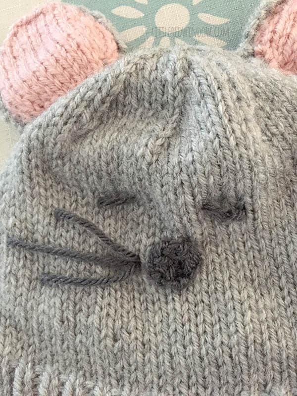 Free Little Mouse Hat Knitting Pattern for babies! | littleredwindow.com