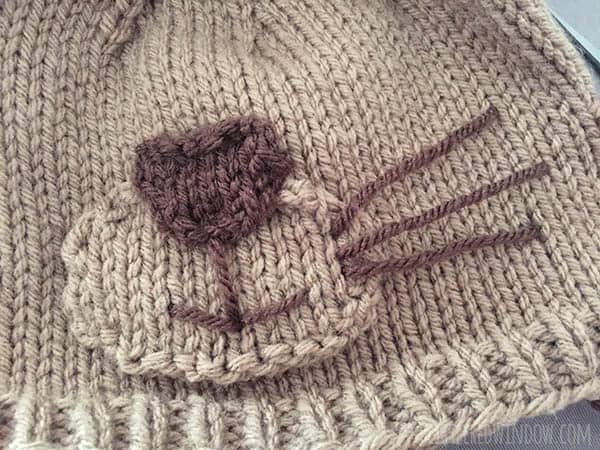 Adorable Otter Hat Knitting Pattern for newborns, babies and toddlers! | littleredwindow.com