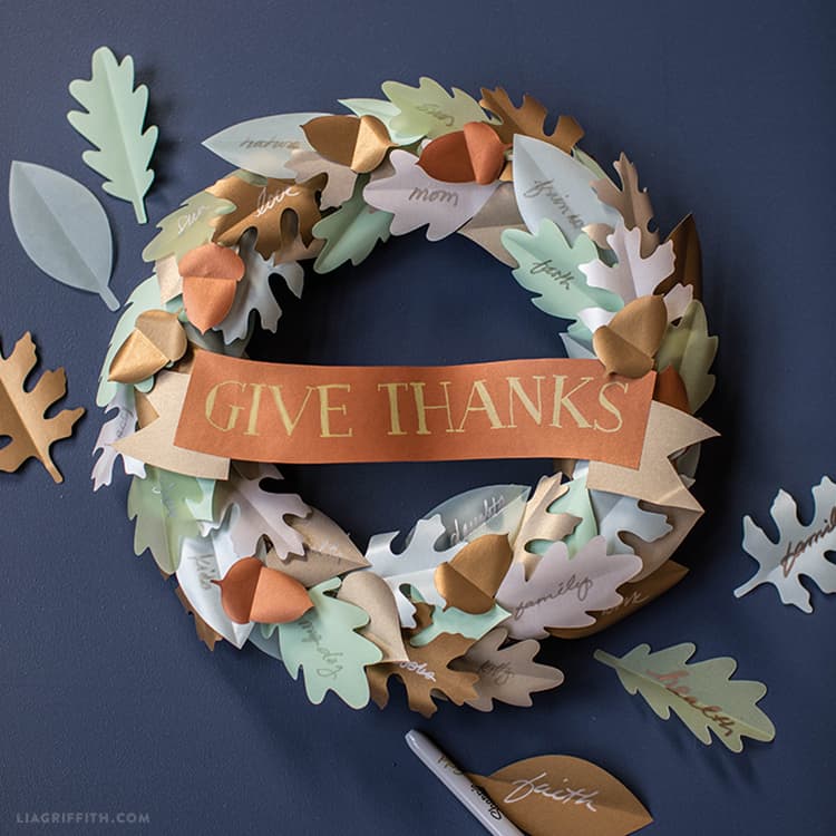 Printable Thanksgiving Wreath from Lia Griffith
