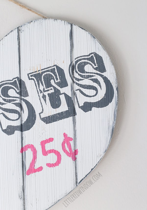 DIY Vintage Valentine's Day Kissing Booth Sign! | littleredwindow.com