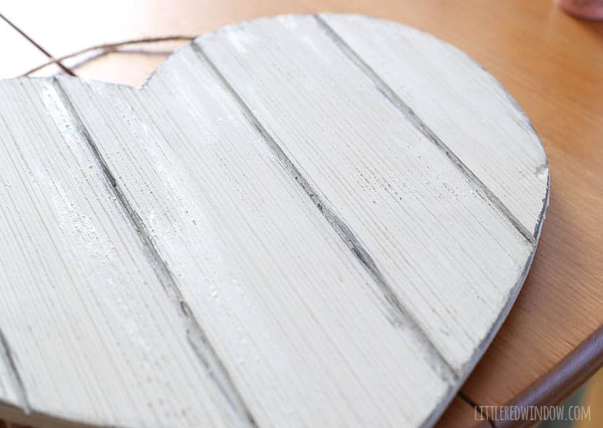 DIY Vintage Valentine's Day Kissing Booth Sign! | littleredwindow.com