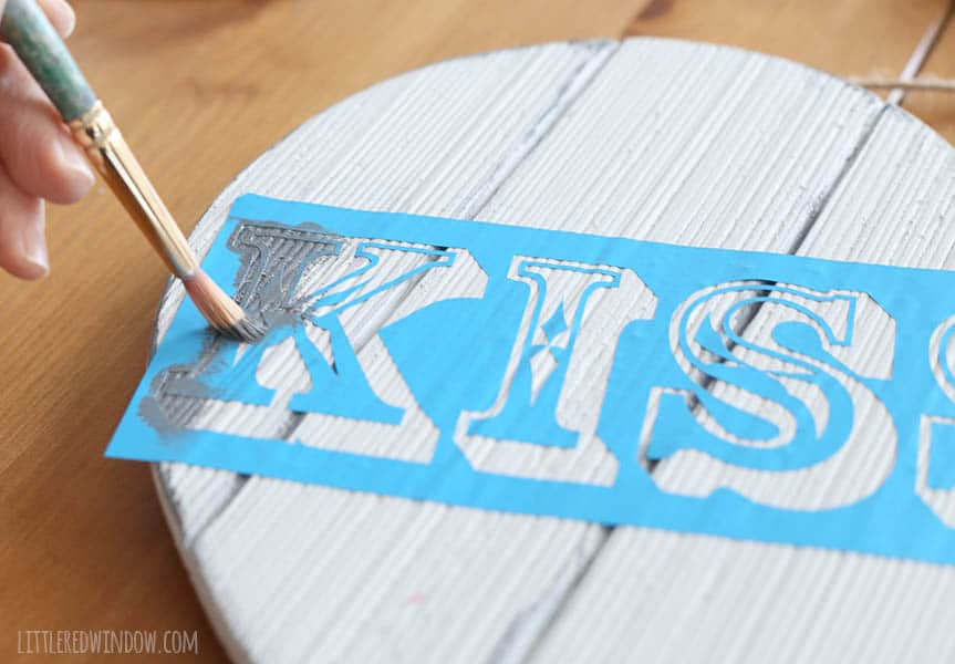 DIY Vintage Valentine's Day Kissing Booth Sign! | littleredwindow.com