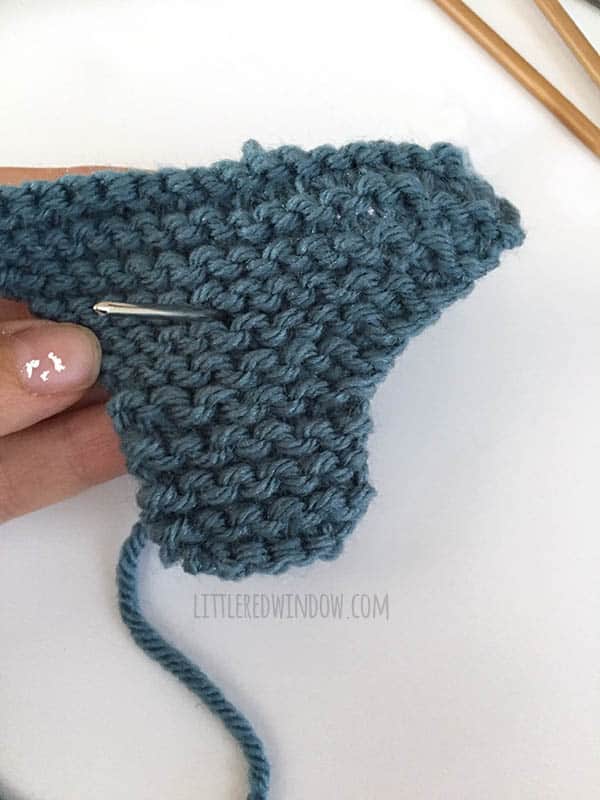Blue Whale Hat Knitting Pattern for newborns, babies and toddlers! | littleredwindow.com