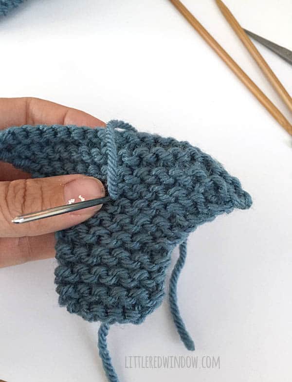 Blue Whale Hat Knitting Pattern for newborns, babies and toddlers! | littleredwindow.com